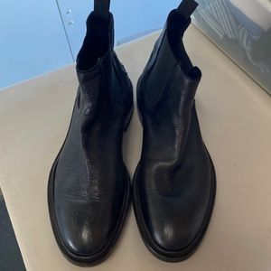 Super Clean Mens Frye Boots